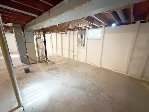 Other - 4016 S Spring St, Independence, MO 64055 photo 8 of 12
