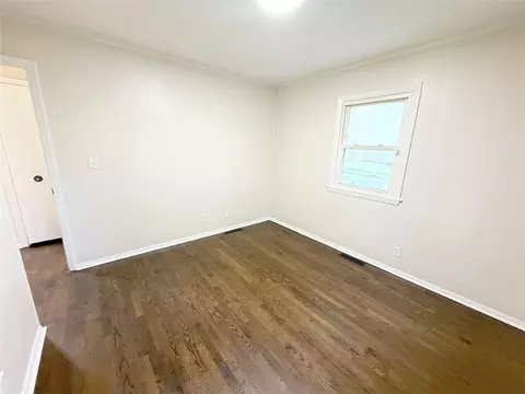 Bedroom - 4016 S Spring St, Independence, MO 64055 photo 8 of 12