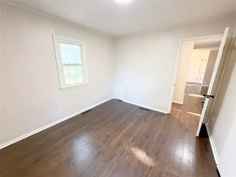 Bedroom - 4016 S Spring St, Independence, MO 64055 photo 4 of 12