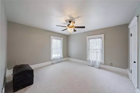 Bedroom - 105 NE Douglas St, Lees Summit, MO 64063 photo 2 of 6