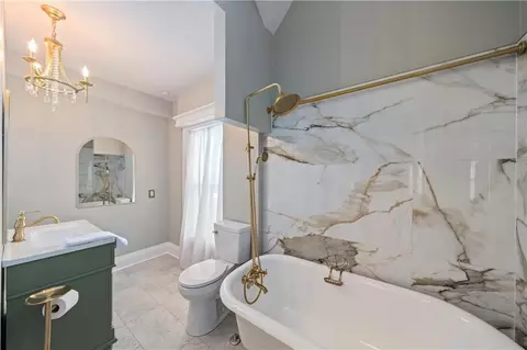 Bath - 105 NE Douglas St, Lees Summit, MO 64063 photo 2 of 5
