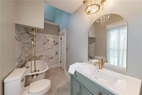 Bath - 105 NE Douglas St, Lees Summit, MO 64063 photo 3 of 5