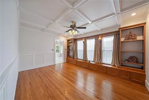 Living - 105 NE Douglas St, Lees Summit, MO 64063 photo 3 of 5