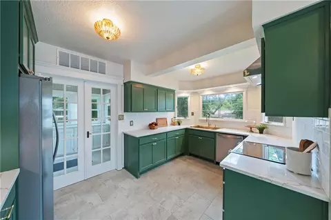 Kitchen - 105 NE Douglas St, Lees Summit, MO 64063 photo 1 of 5