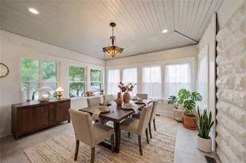 Dining - 105 NE Douglas St, Lees Summit, MO 64063 photo 2 of 4