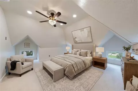 Bedroom - 105 NE Douglas St, Lees Summit, MO 64063 photo 4 of 6
