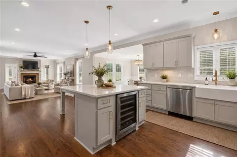 Kitchen - 20 SE Meadowbrook Dr, Lees Summit, MO 64082 photo 1 of 4