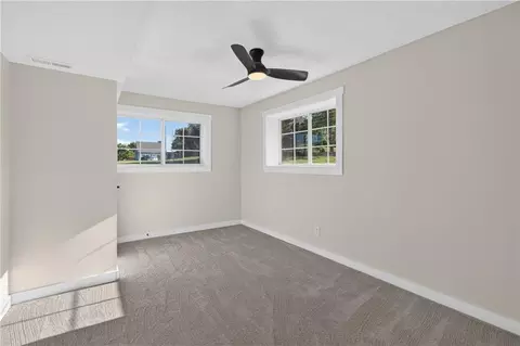 Bedroom - 20 SE Meadowbrook Dr, Lees Summit, MO 64082 photo 5 of 10