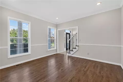 Living - 20 SE Meadowbrook Dr, Lees Summit, MO 64082 photo 5 of 6