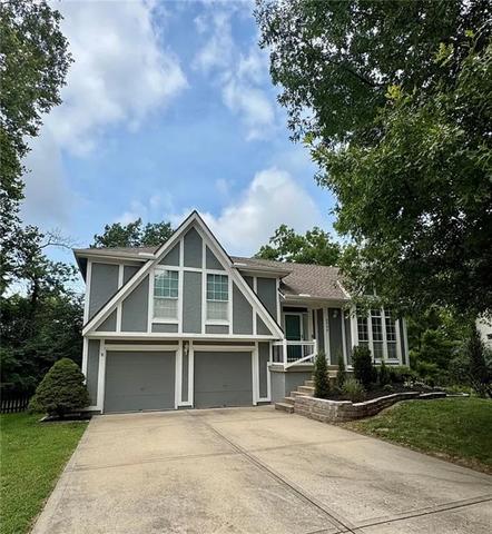 4904 Rosehill Dr, Shawnee, KS 66216