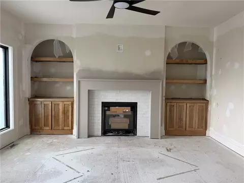 Living - 836 Reed Dr, Raymore, MO 64083 photo 2 of 3