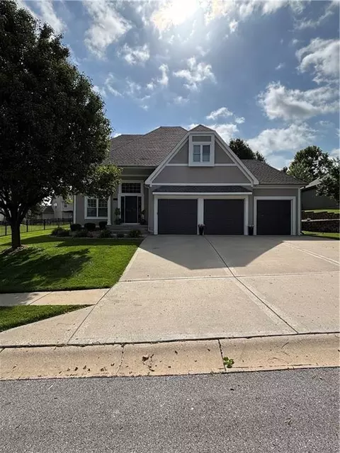 6923 N Colorado Ave, Kansas City, MO 64119