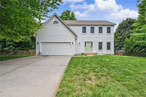 14440 S Gallery St, Olathe, KS 66062