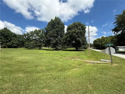 184 Linden St, Kidder, MO 64649 photo 11