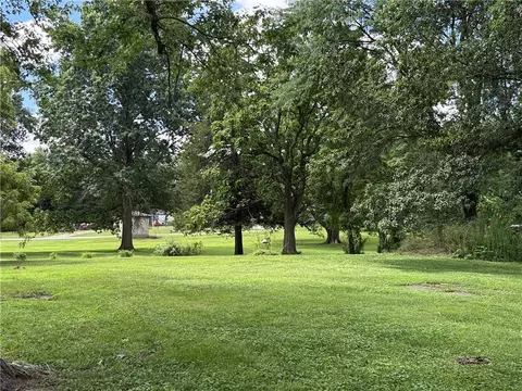 184 Linden St, Kidder, MO 64649 photo 9