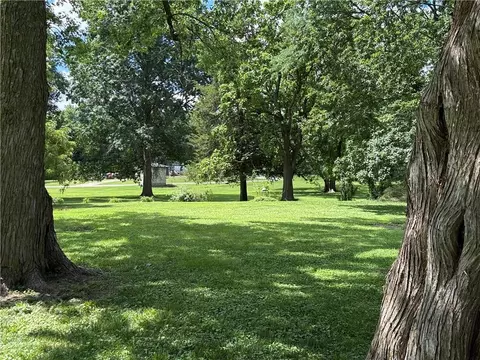 184 Linden St, Kidder, MO 64649 photo 10