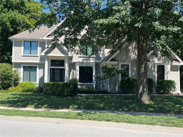 14170 NW 63rd St, Parkville, MO 64152