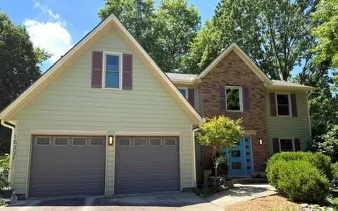 15331 W 84th Ter, Lenexa, KS 66219