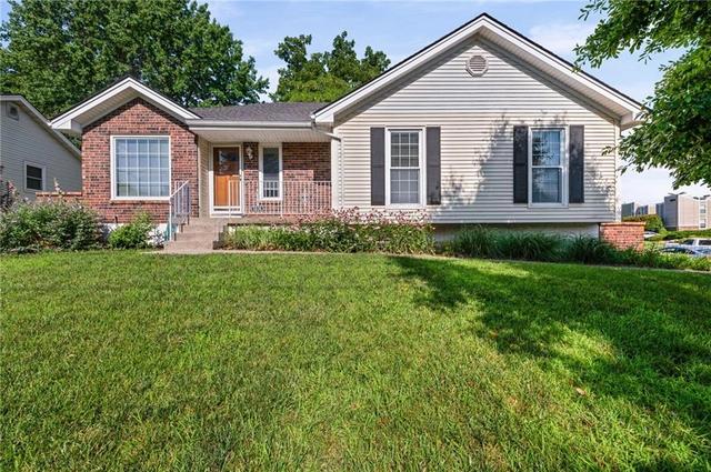 5836 N Indiana Ave, Gladstone, MO 64119