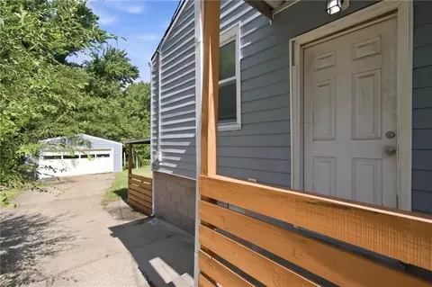 1704 S Brookside Ave, Independence, MO 64052 photo 30