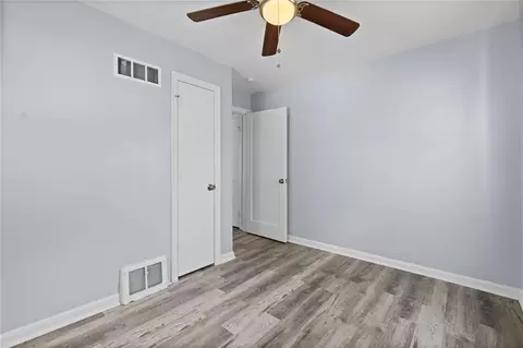 1704 S Brookside Ave, Independence, MO 64052 photo 17