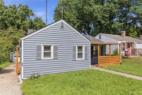 1704 S Brookside Ave, Independence, MO 64052 photo 2