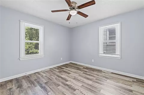 1704 S Brookside Ave, Independence, MO 64052 photo 12