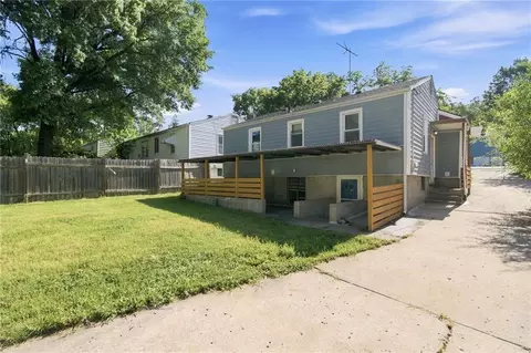 1704 S Brookside Ave, Independence, MO 64052 photo 32