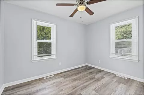 1704 S Brookside Ave, Independence, MO 64052 photo 16