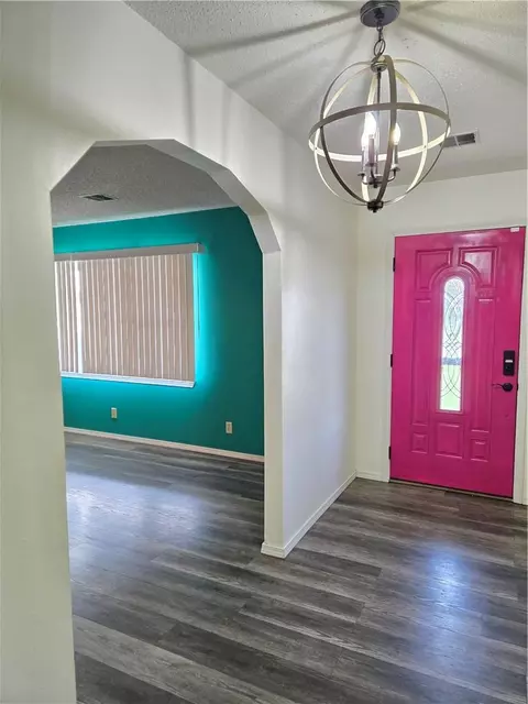 Entry Way - 2000 N 11th St, Independence, KS 67301 photo 3 of 7
