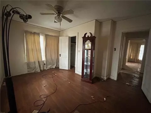 Bedroom - 824 E Main St, Independence, KS 67301 photo 1 of 2