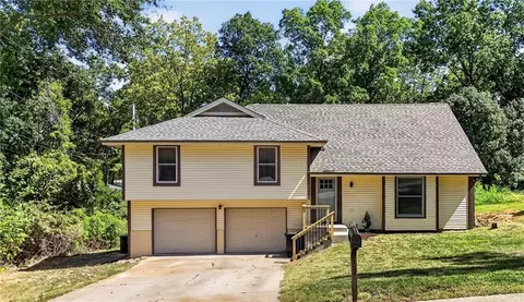 7815 Haskell Ave, Kansas City, KS 66109
