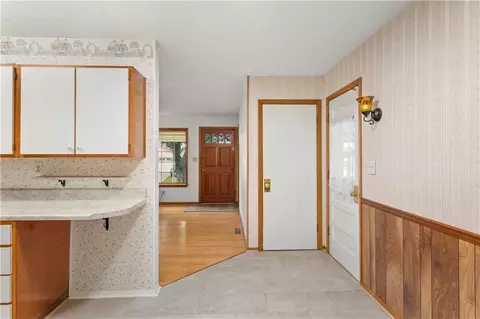 Entry Way - 3917 S Spring St, Independence, MO 64055 photo 1 of 1