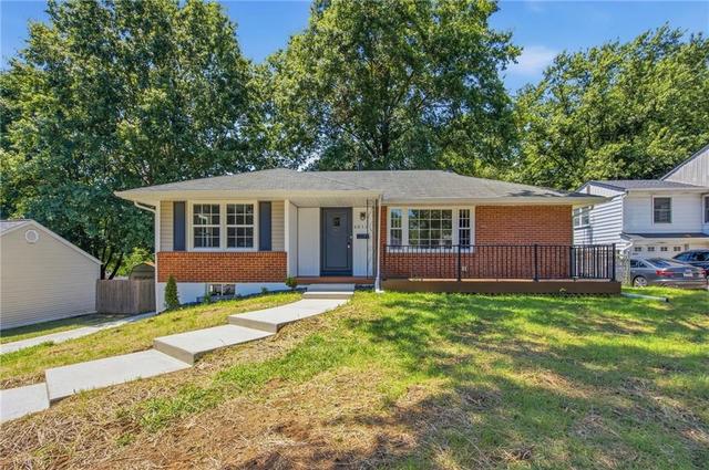 6012 Goodman St, Merriam, KS 66202