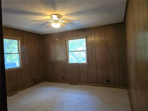 Bedroom - 208 E Bodine Ave, Clinton, MO 64735 photo 2 of 2