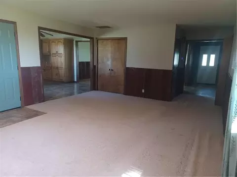Living - 396 Valley Rd, Bronson, KS 66716 photo 2 of 4