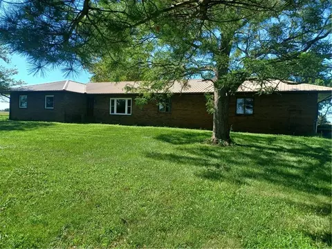 Exterior - 396 Valley Rd, Bronson, KS 66716 photo 2 of 6