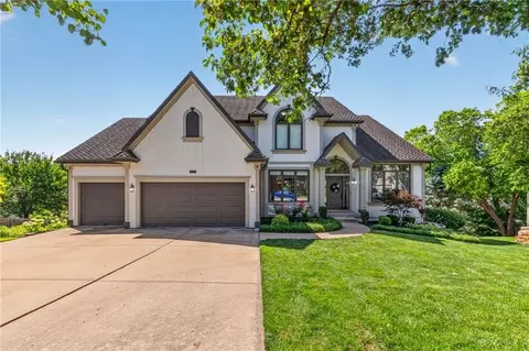 14605 W 49th Ter, Shawnee, KS 66216