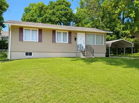 7606 E 50th Ter, Kansas City, MO 64129