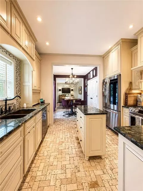 Kitchen - 424 E Santa Fe Ave, Marceline, MO 64658 photo 1 of 3