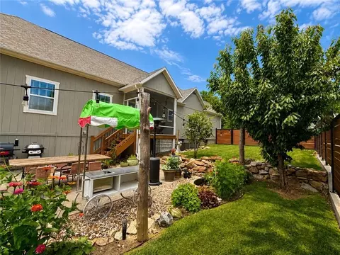 Exterior - 424 E Santa Fe Ave, Marceline, MO 64658 photo 4 of 12