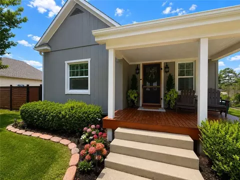 Exterior - 424 E Santa Fe Ave, Marceline, MO 64658 photo 2 of 12