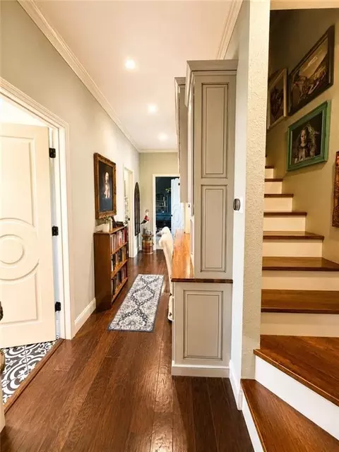 Entry Way - 424 E Santa Fe Ave, Marceline, MO 64658 photo 4 of 5