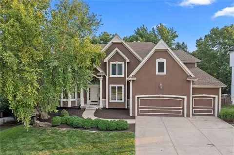 13310 W 72nd St, Shawnee, KS 66216