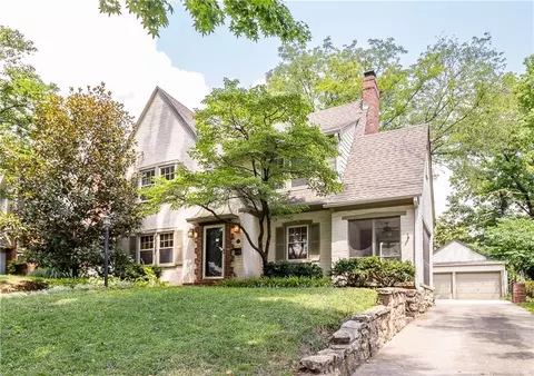 316 E 68th Ter, Kansas City, MO 64113