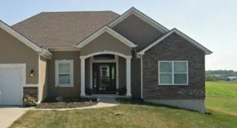 13944 Indian Ridge Rd, Saint Joseph, MO 64505