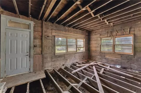 703 E 4th St, Ottawa, KS 66067 photo 3