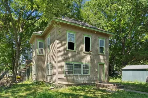 703 E 4th St, Ottawa, KS 66067 photo 15