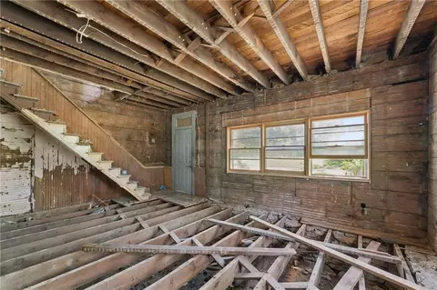 703 E 4th St, Ottawa, KS 66067 photo 7