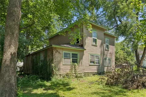 703 E 4th St, Ottawa, KS 66067 photo 13